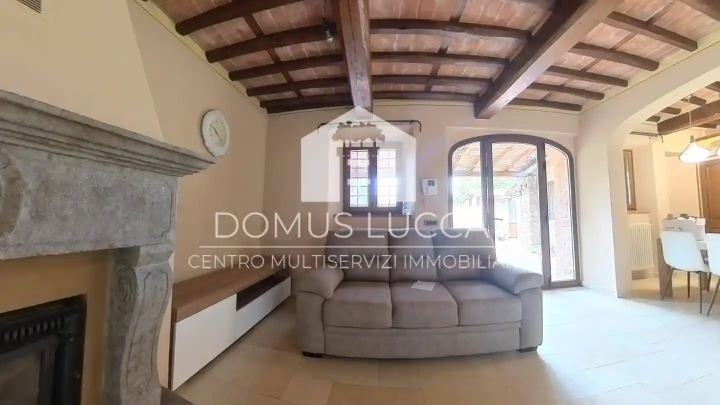 Casa indipendente in affitto a Capannori