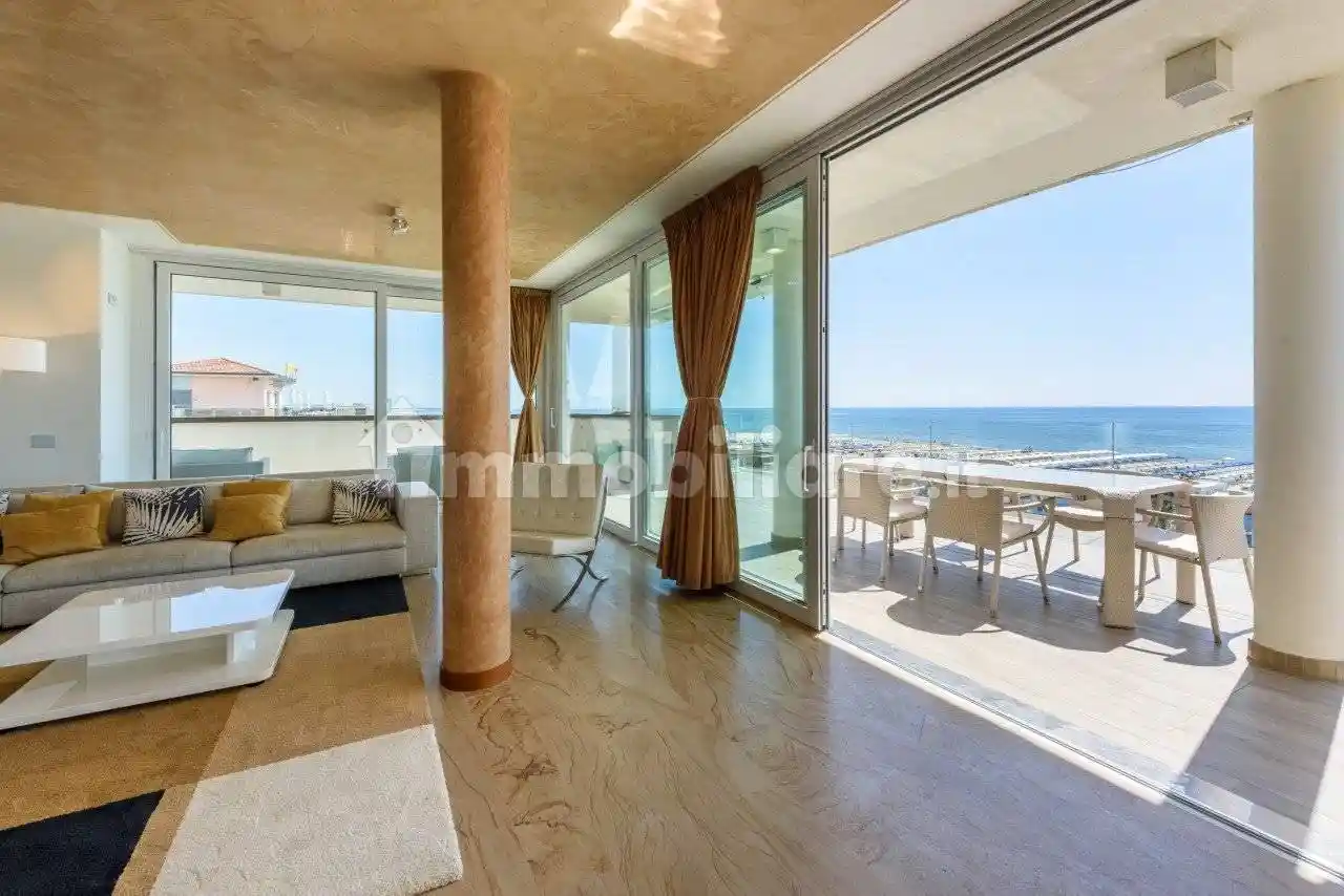 Appartamento in vendita a Camaiore