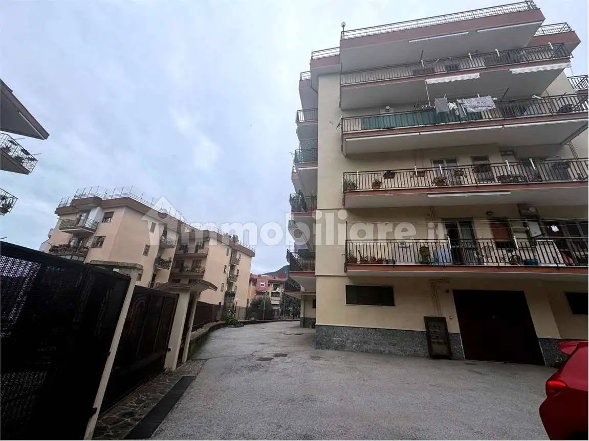 Appartamento in vendita a Salerno