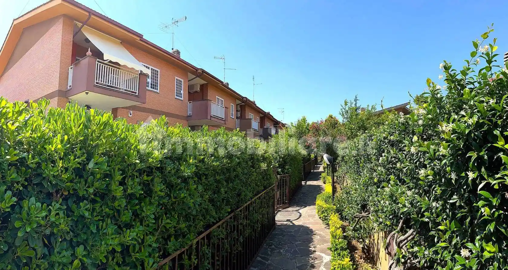 Villa a schiera via di Torre Morena 91/N, Morena, Roma - foto 4