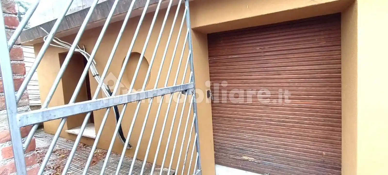 Trilocale nuovo, piano terra, Fuori Porta Tufi, Siena - foto 2