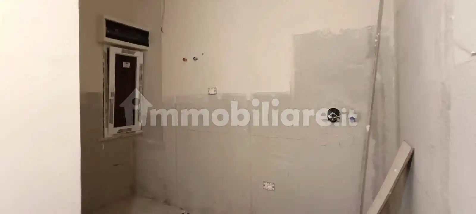 Trilocale nuovo, piano terra, Fuori Porta Tufi, Siena - foto 5