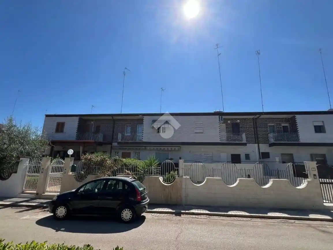 Villetta a schiera - foto 2