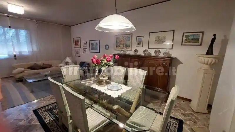 Appartamento buono stato, primo piano, Via Fiorentina, Arezzo - foto 3