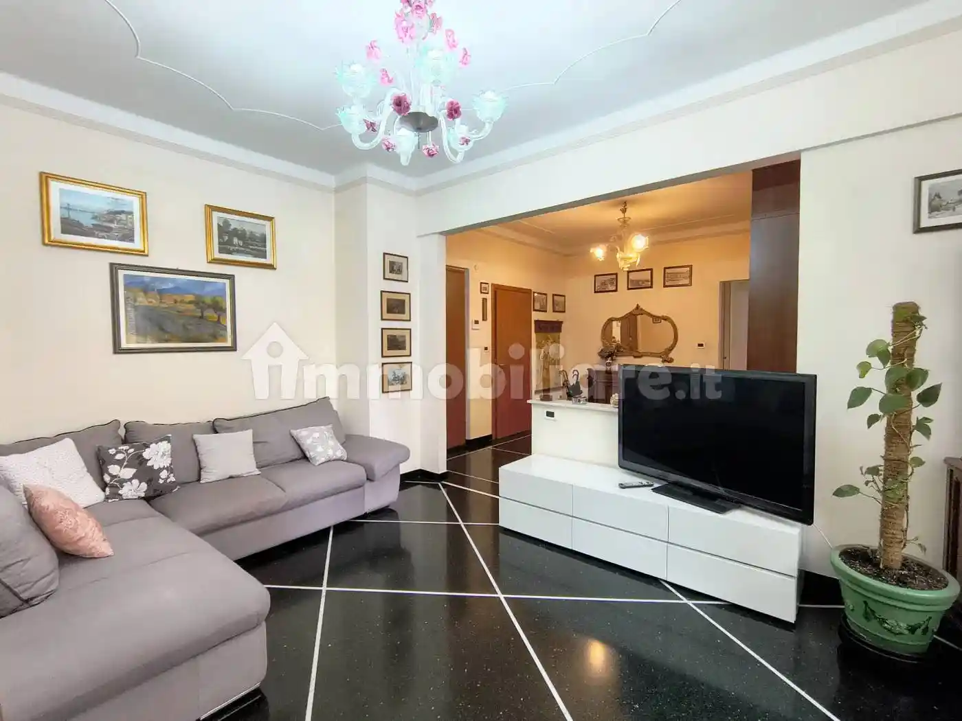 Appartamento in vendita a Genova