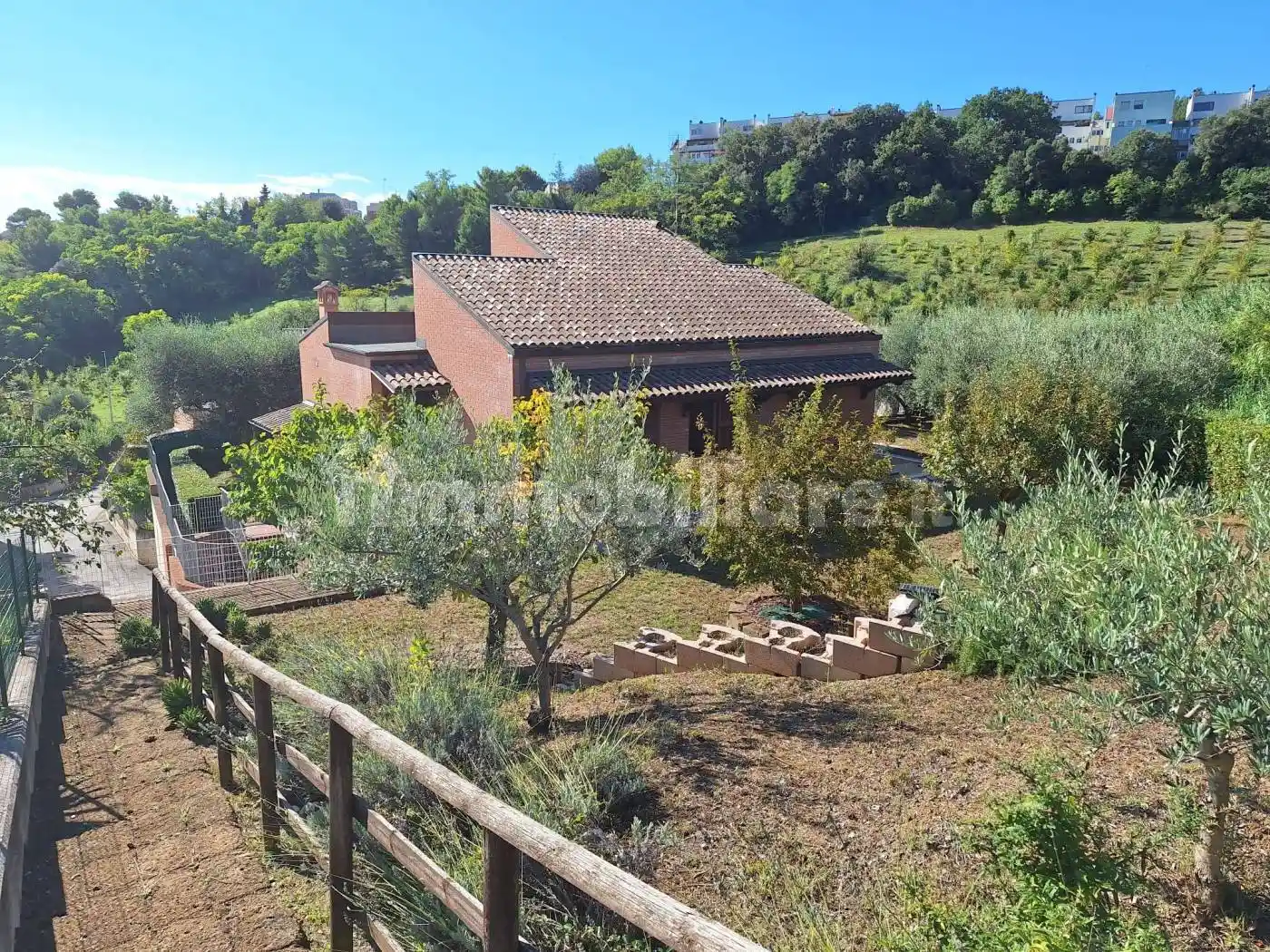 Villa unifamiliare via Paolo Volponi 104, Passo Varano, Ancona - foto 2