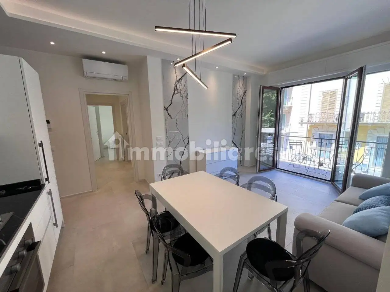 Appartamento in affitto a Viareggio