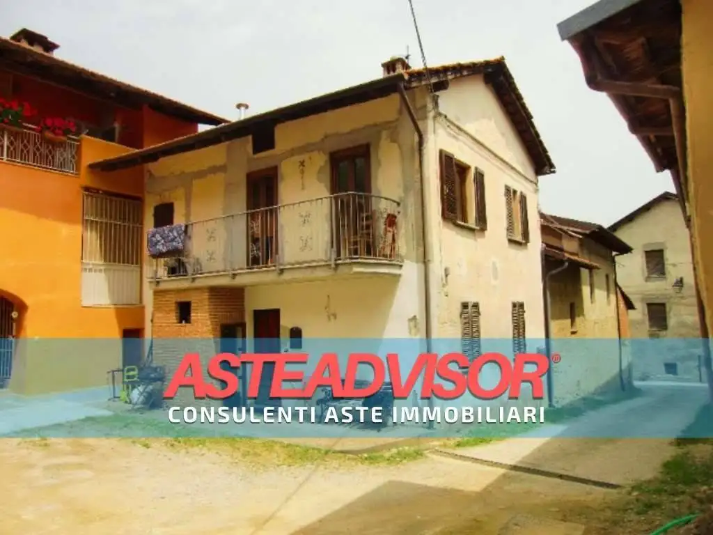 Casa indipendente in asta a Vignolo