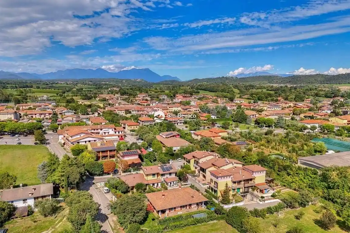 Terratetto unifamiliare piazza del Municipio, Centro, Calvagese della Riviera - foto 2