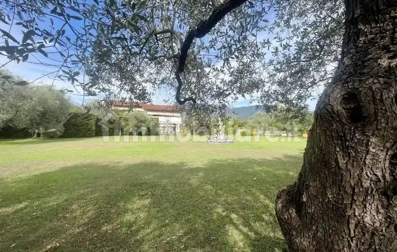 Villa in vendita a Massa
