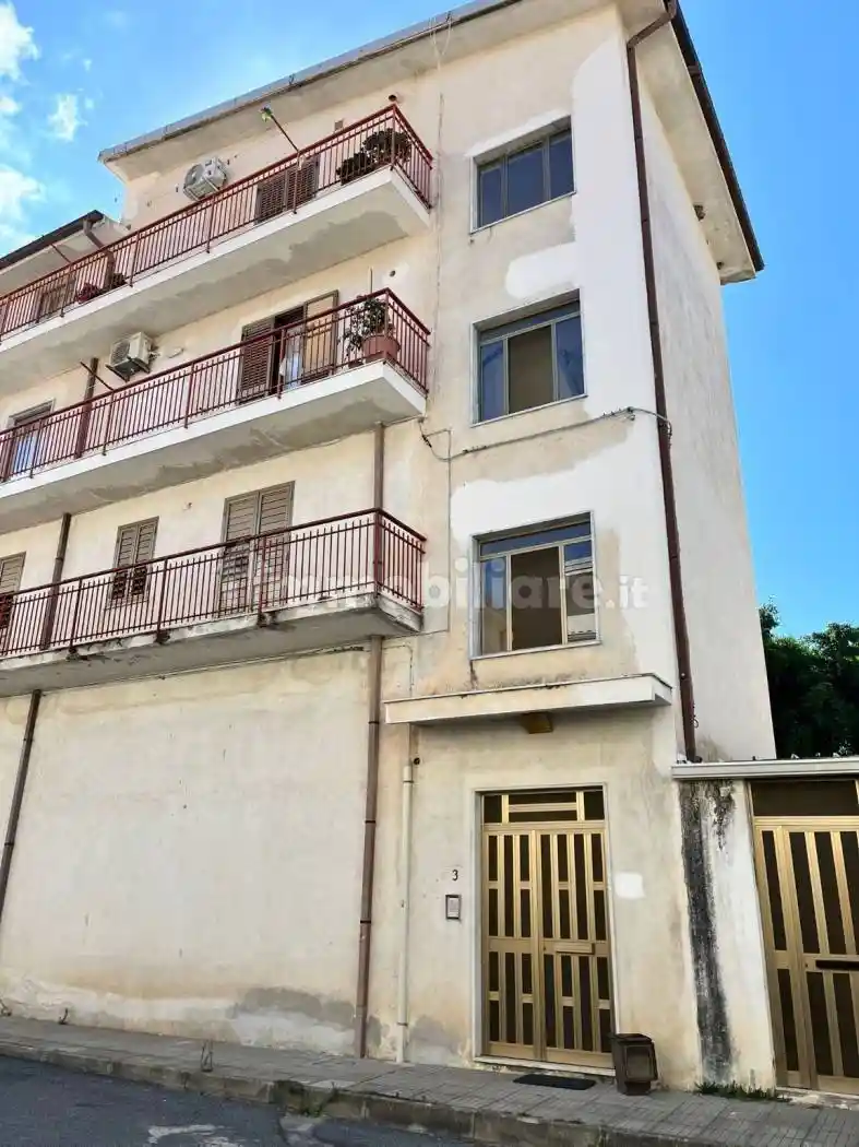 Appartamento in vendita a Amantea