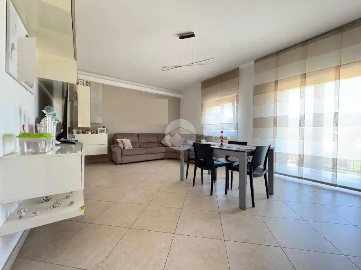 Appartamento via Mesca 32, Montalto Uffugo - foto 2