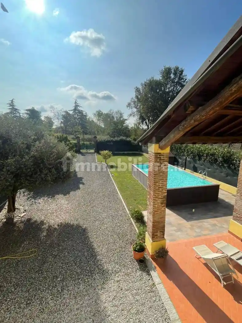 Villa unifamiliare, ottimo stato, 450 m², Cavenago d'Adda - foto 5