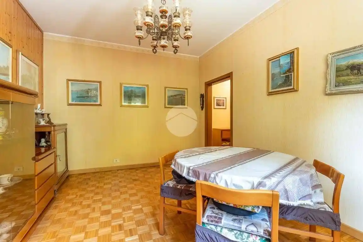 Trilocale via De Ruggiero Guido, Gratosoglio, Milano - foto 5