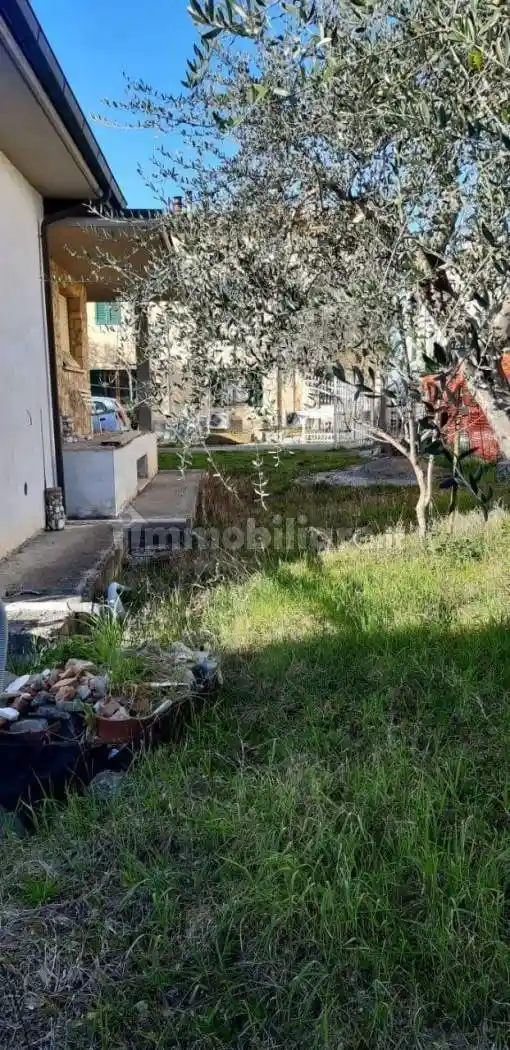 Villetta a schiera in vendita a Colle di Val d'Elsa