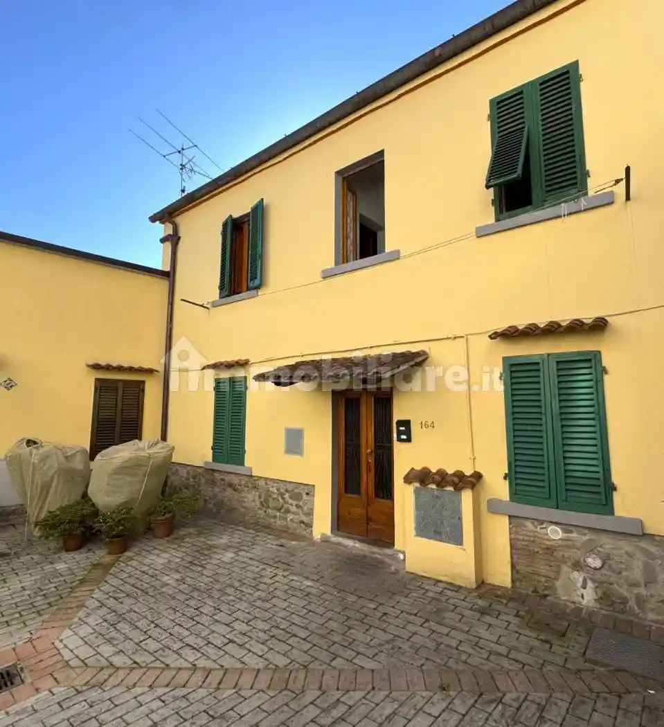 Villa in vendita a Vernio