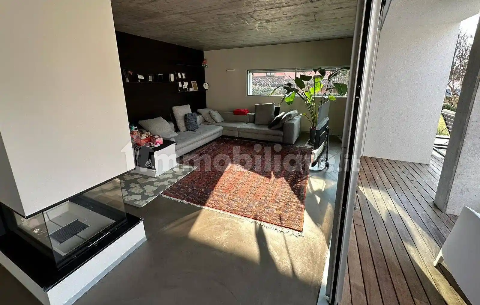 Villa in vendita a Faloppio