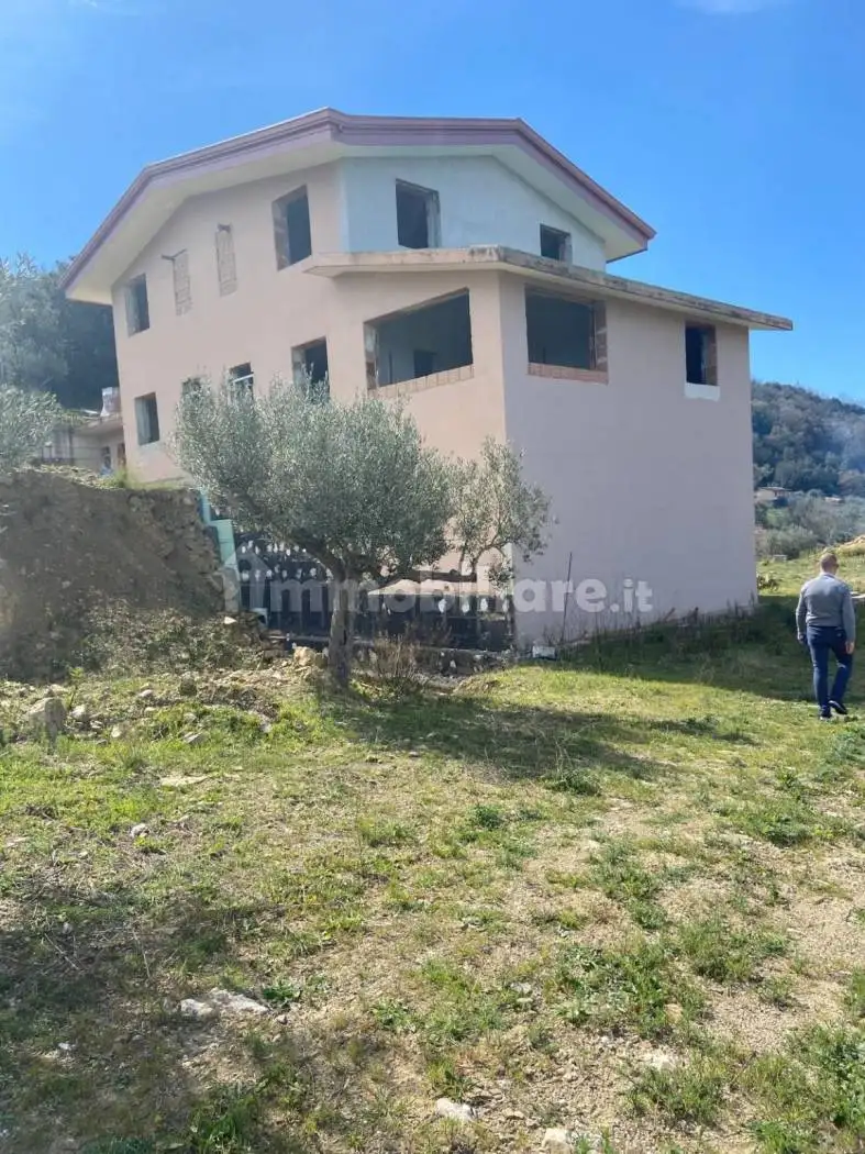 Villa in vendita a Cicerale