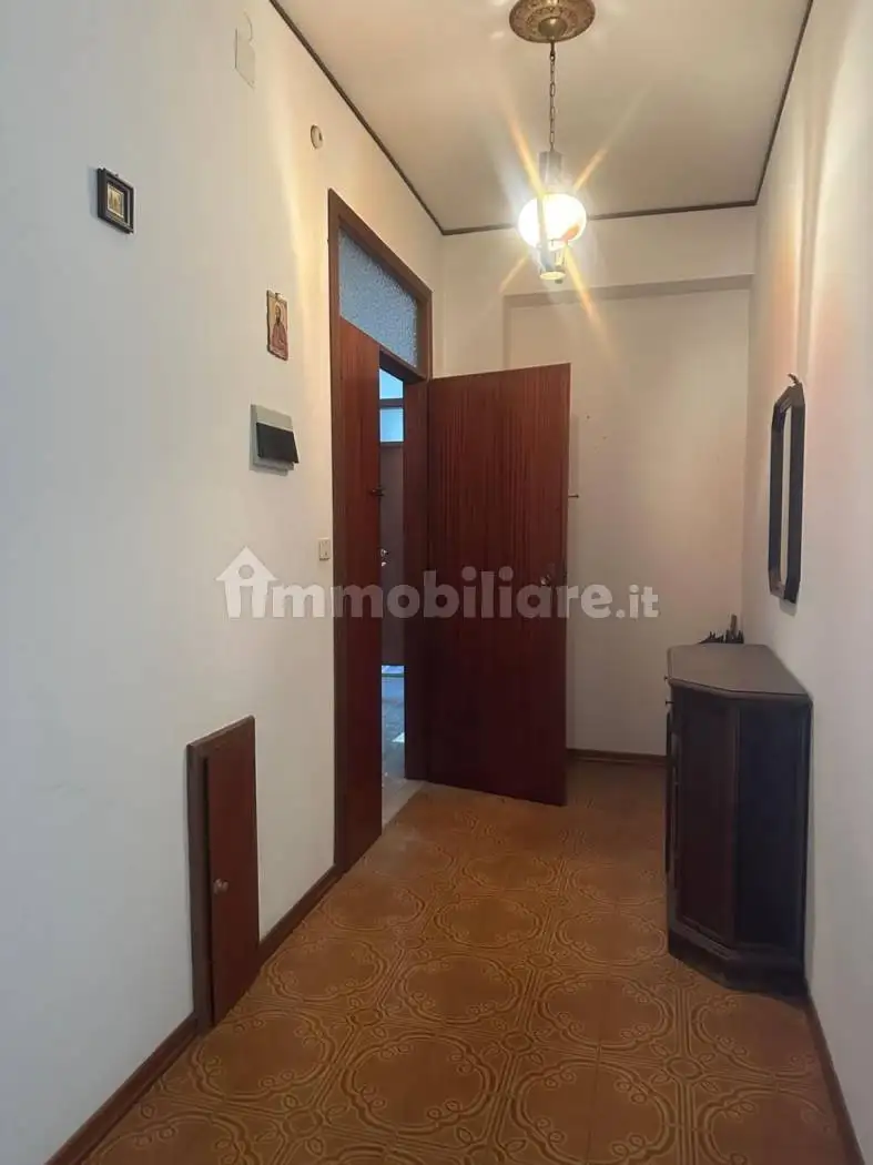 Appartamento buono stato, primo piano, Centro, Castorano - foto 2