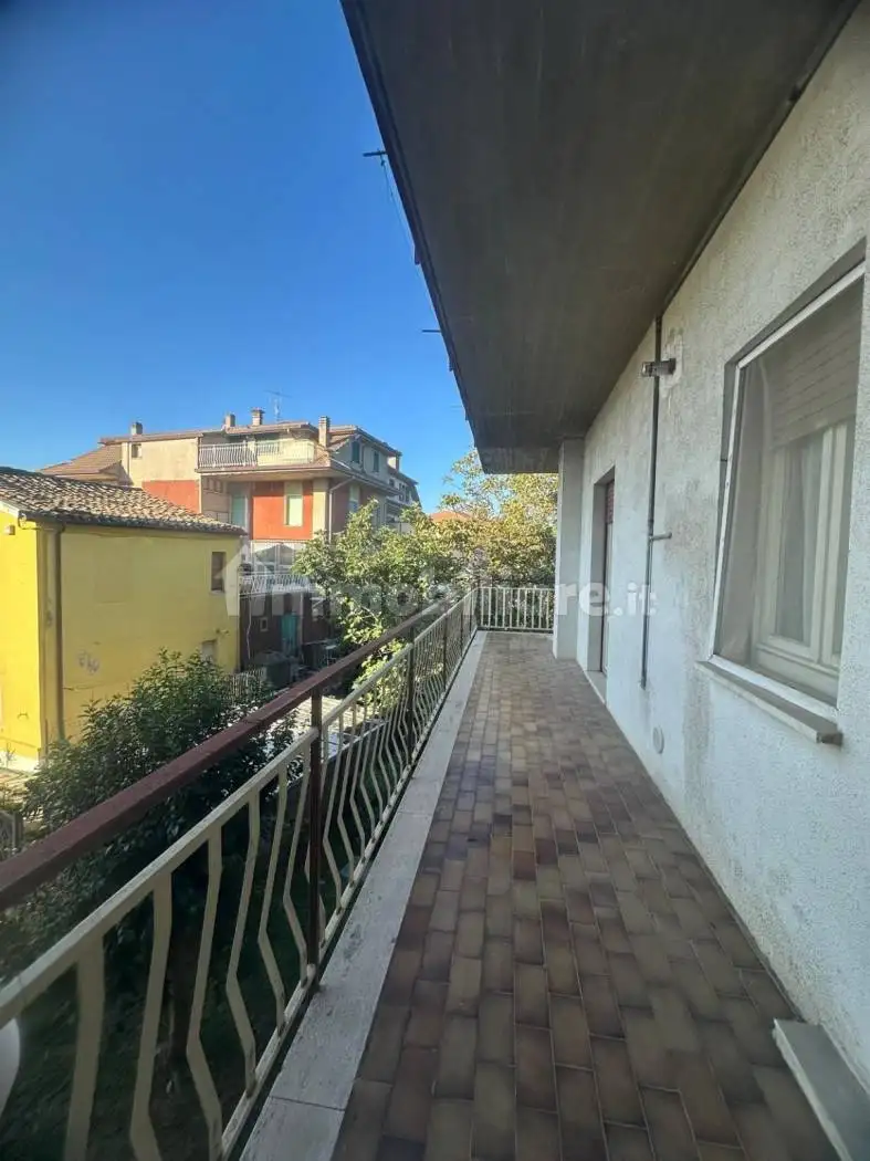 Appartamento buono stato, primo piano, Centro, Castorano - foto 5