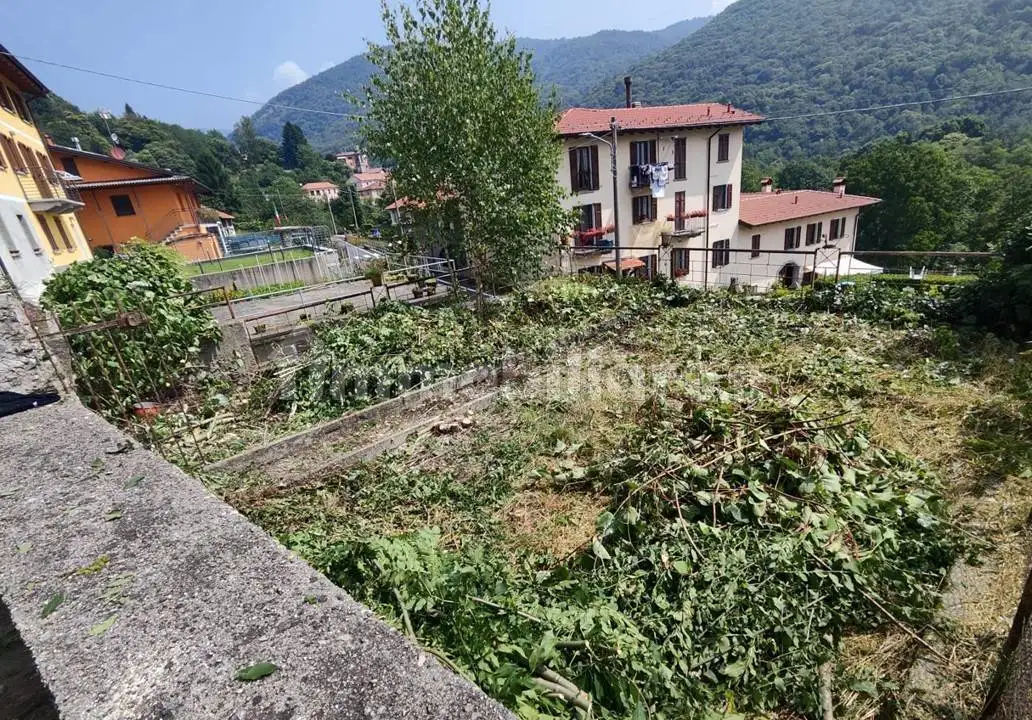 Terratetto unifamiliare via XXIV Maggio 5, Due Cossani, Dumenza - foto 4