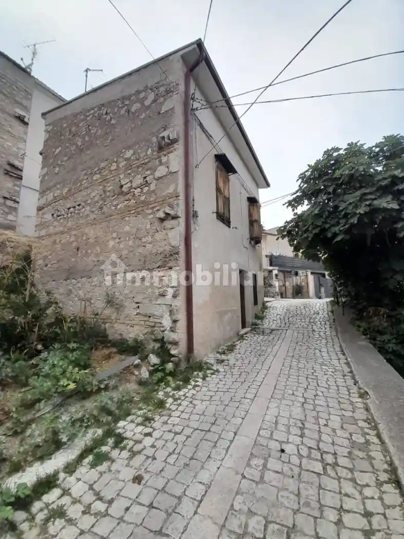 Terratetto unifamiliare via Fonte del Pesco, Roccacinquemiglia, Castel di Sangro - foto 2
