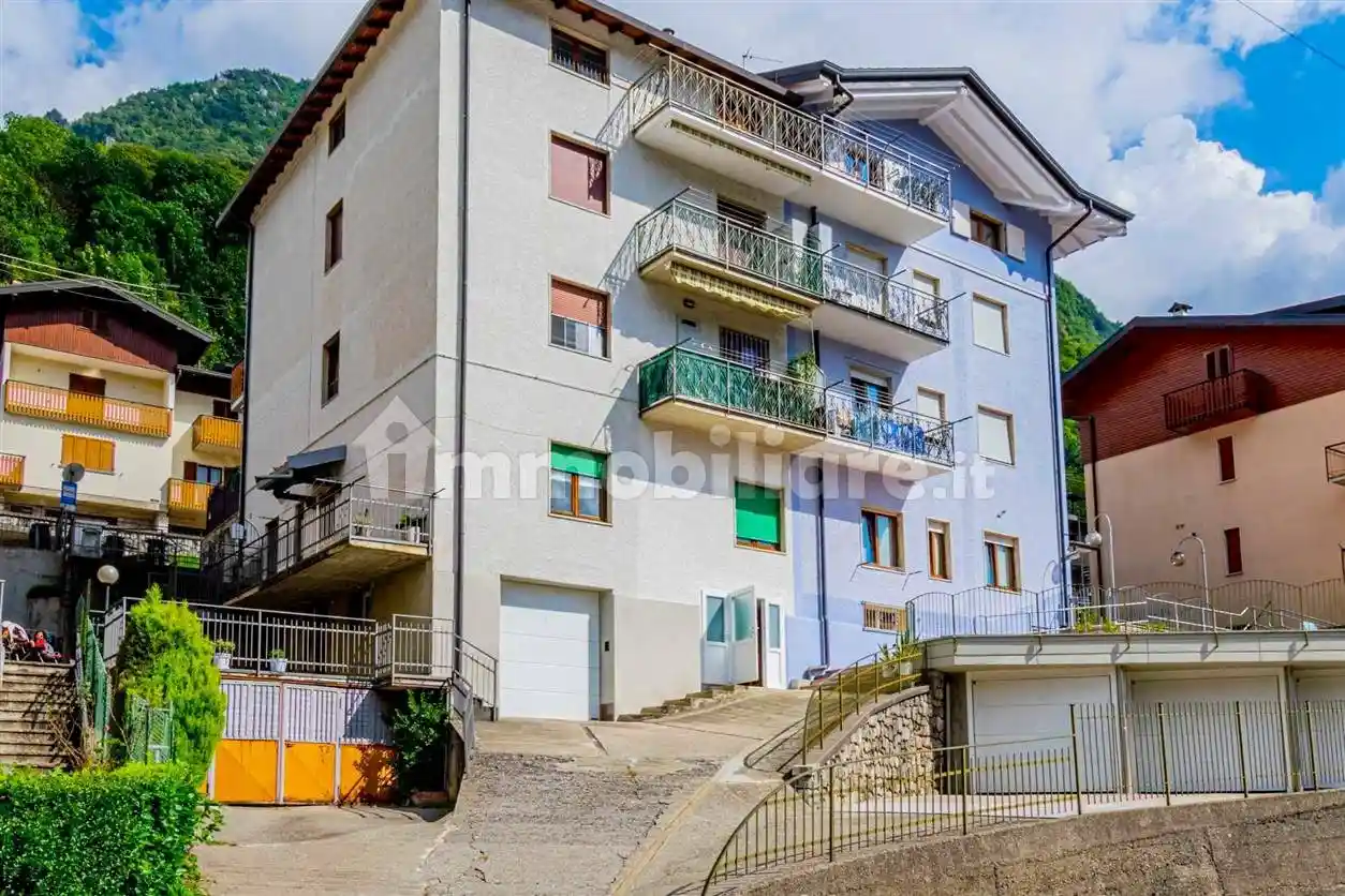 Appartamento in vendita a Serina