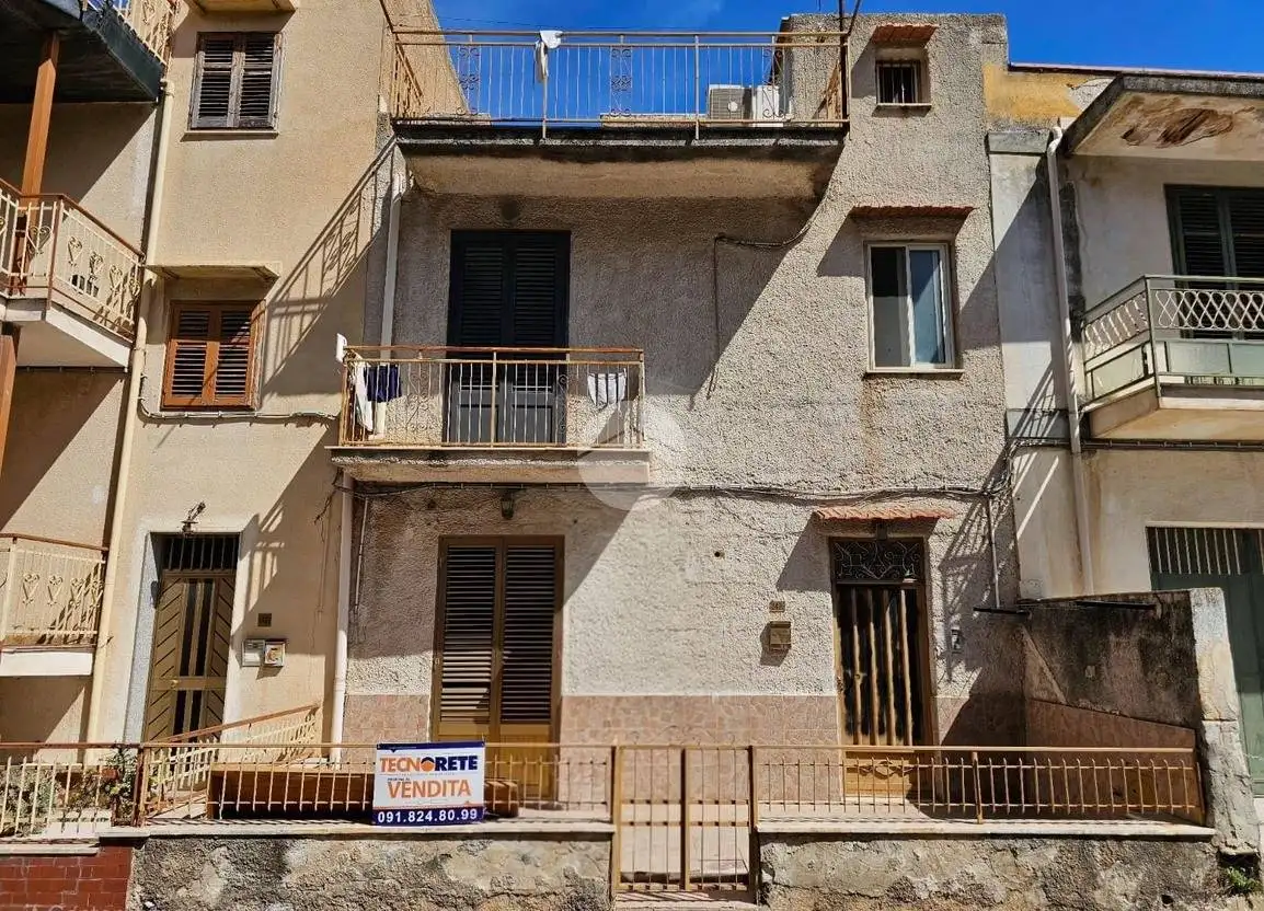 Appartamento in vendita a Palermo