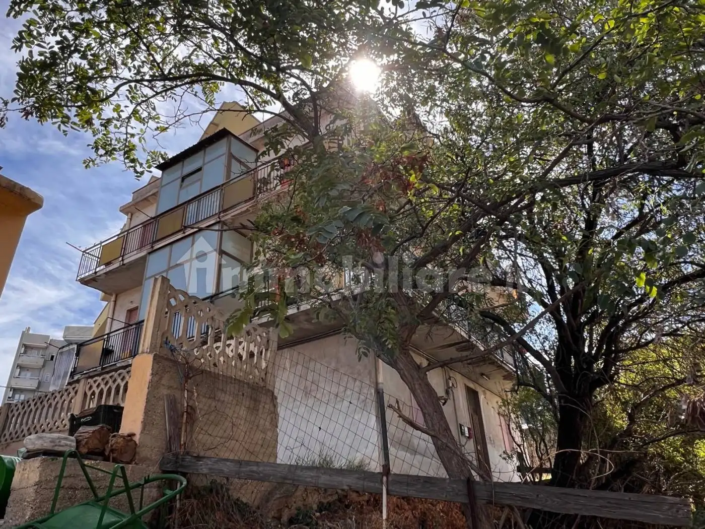 Palazzo - Edificio in vendita a Reggio Calabria