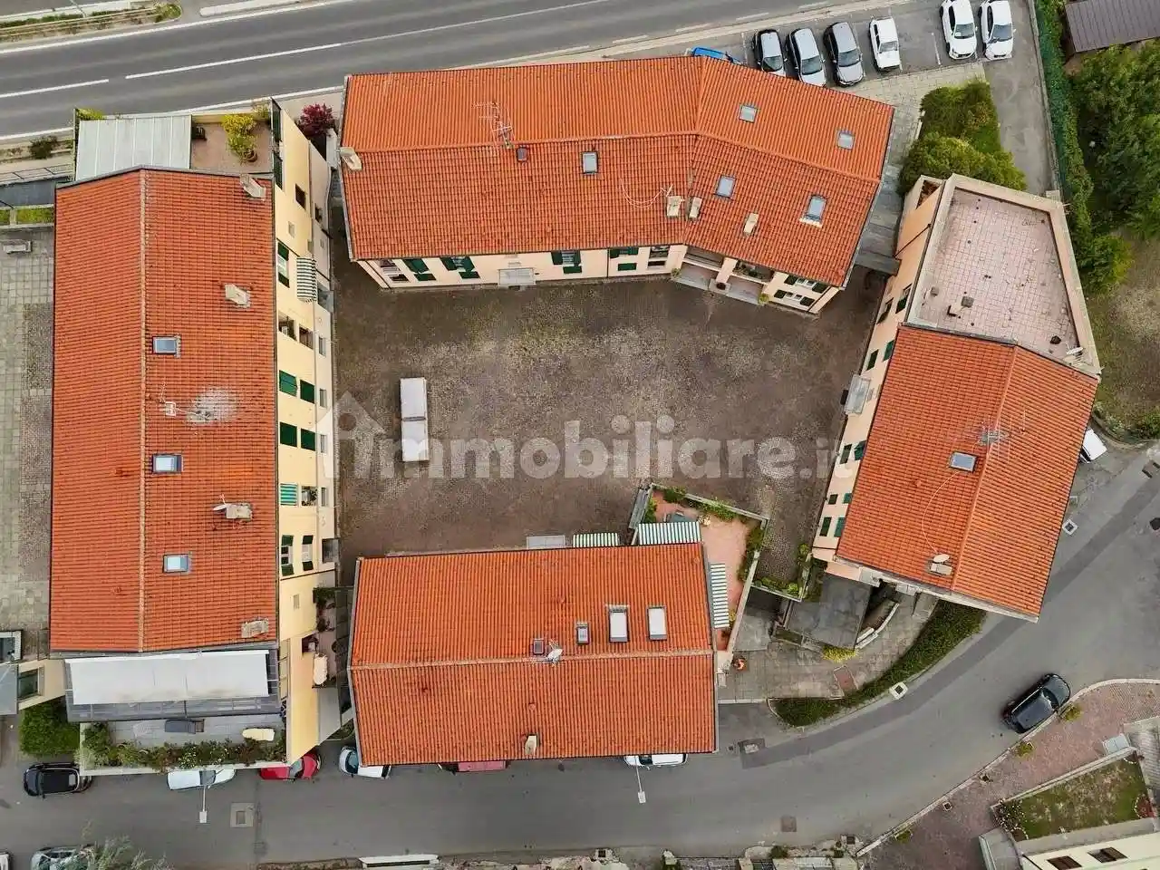 Trilocale via Carlo Spagnolo, Centro, Varzi - foto 2