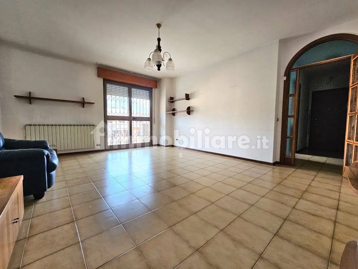 Trilocale via Papa Giovanni XXIII, Centro, Cene - foto 3