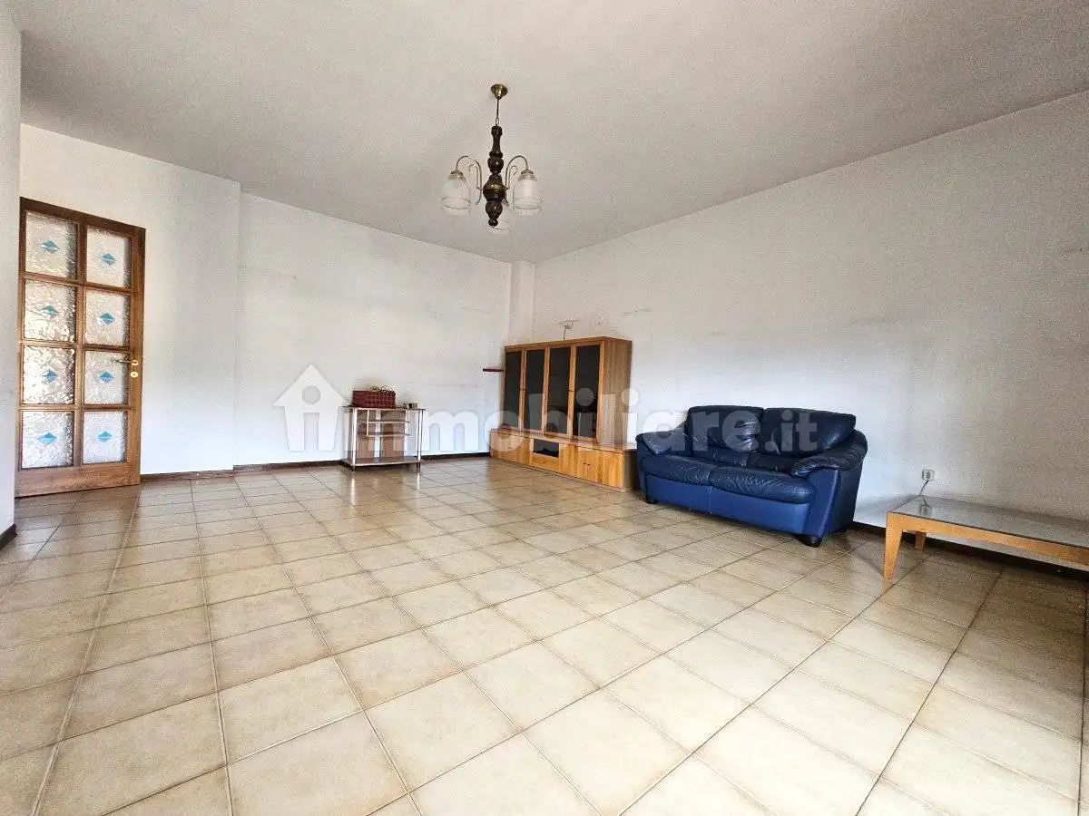 Trilocale via Papa Giovanni XXIII, Centro, Cene - foto 5