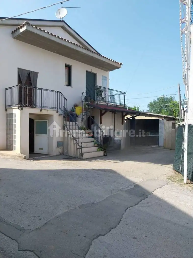 Rustico via Santa Lucia 39, Santa Lucia, Collecorvino - foto 2