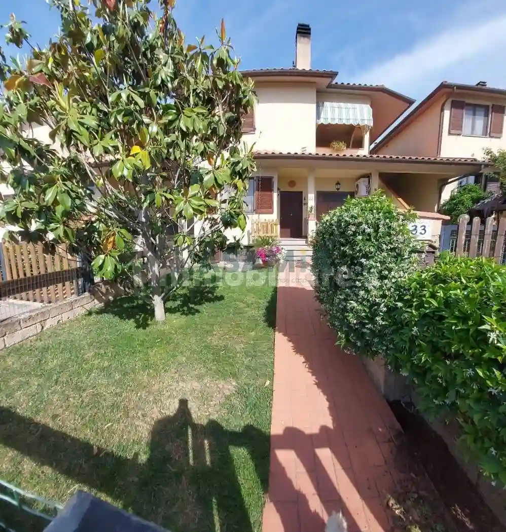 Villetta a schiera - foto 4