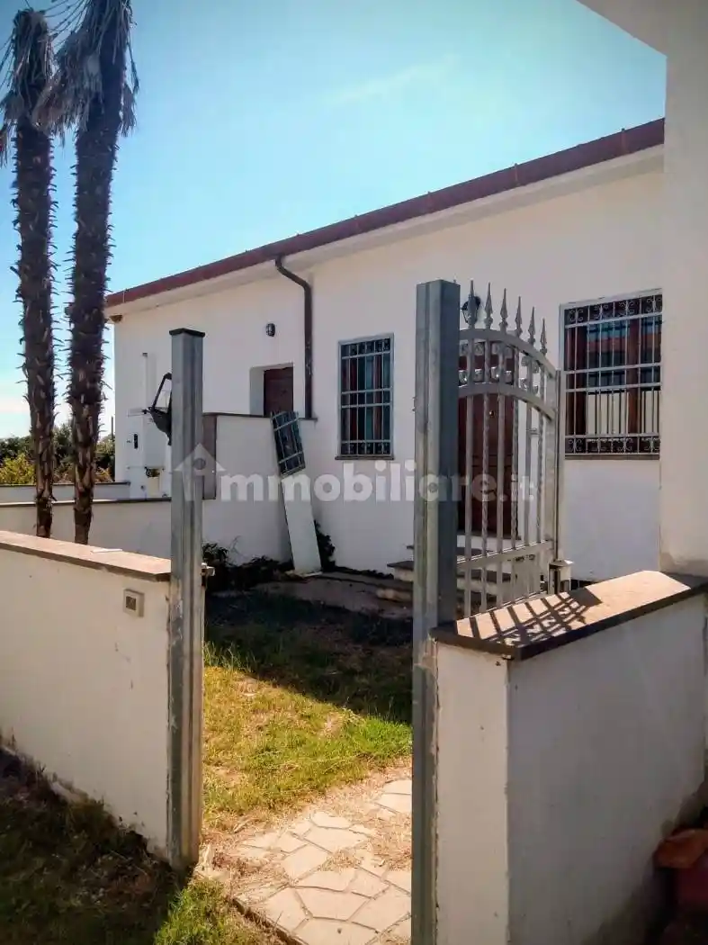 Villetta a schiera in vendita a Ardea