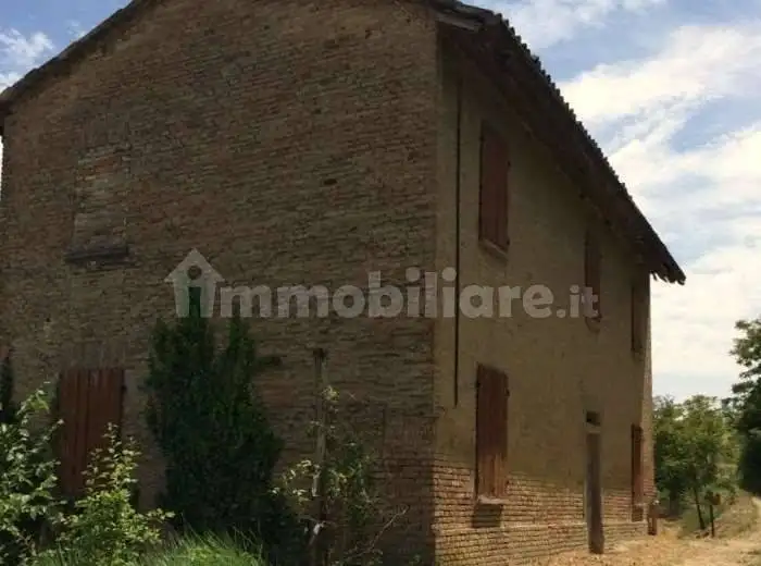 Terratetto unifamiliare 150 m², da ristrutturare, Mondondone, Codevilla - foto 2