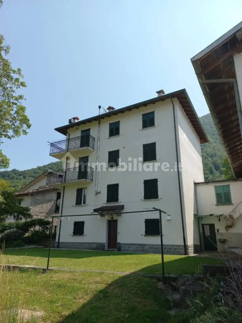 Appartamento in vendita a Cremeno