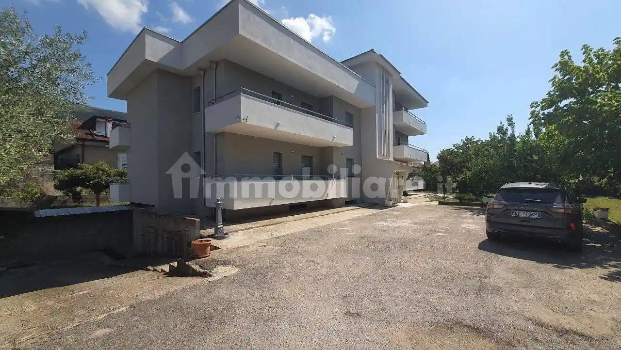 Trilocale via Vittorio Veneto traversa 2, Camigliano - foto 2