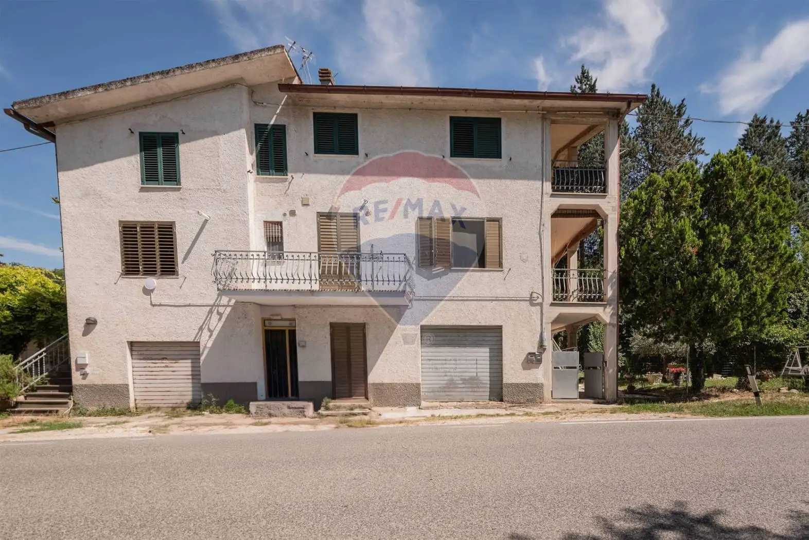 Trilocale contrada esinante 4, Apiro - foto 2