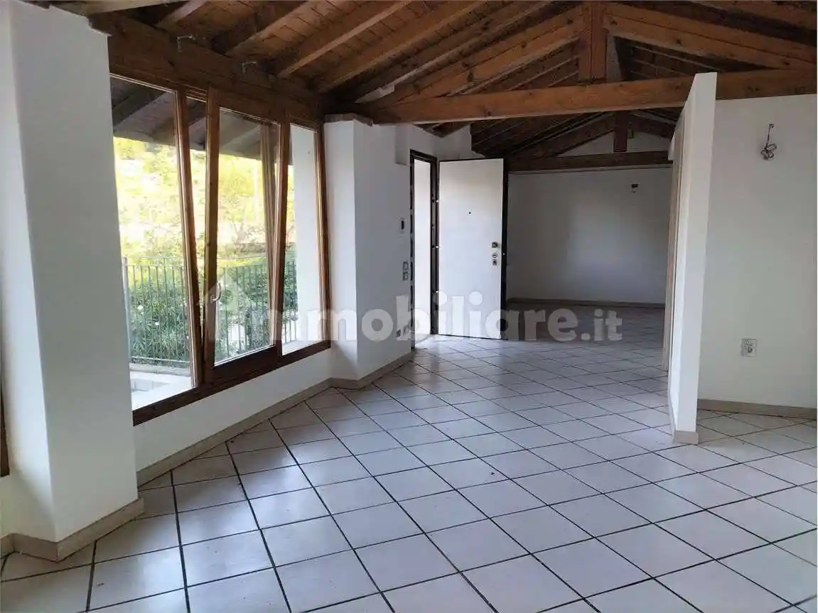 Villa in vendita a Trescore Balneario