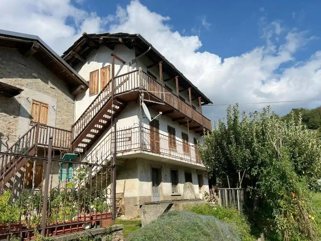 Casa indipendente in vendita a Perosa Argentina