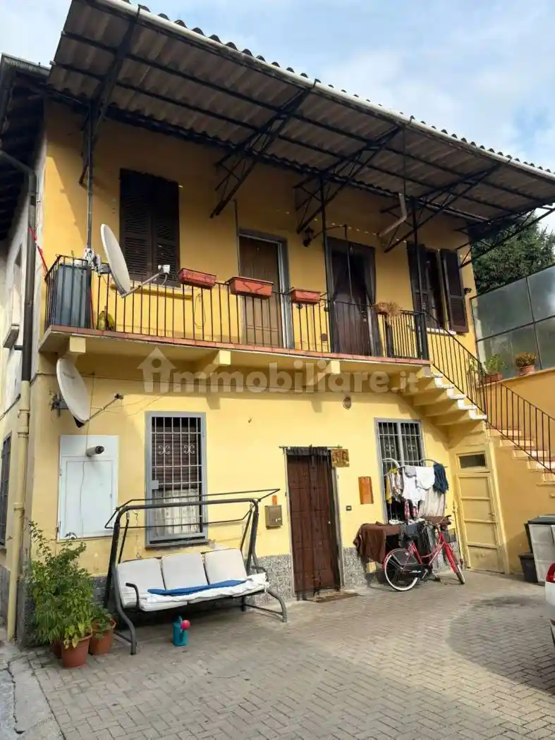 Appartamento in vendita a Casorate Primo