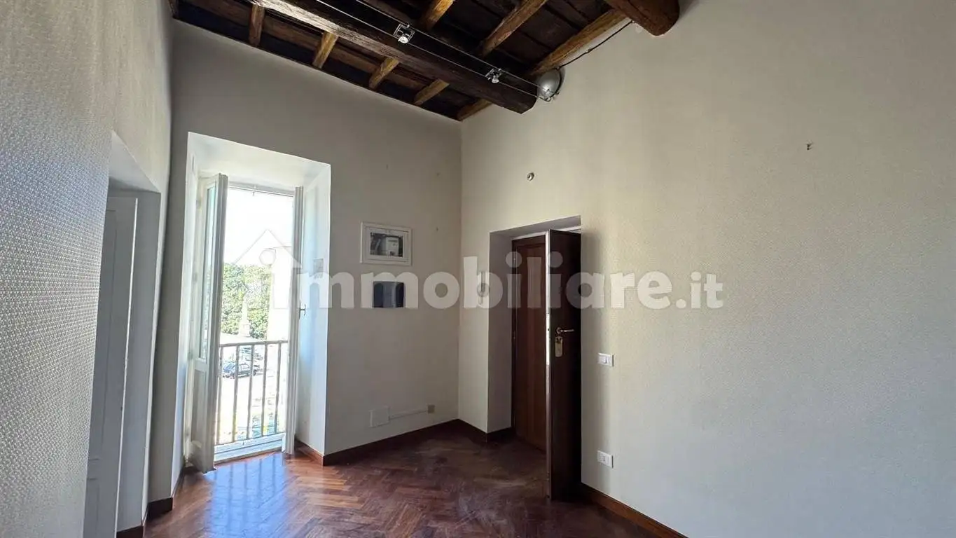 Quadrilocale piazza di corte 4, Centro, Ariccia - foto 2