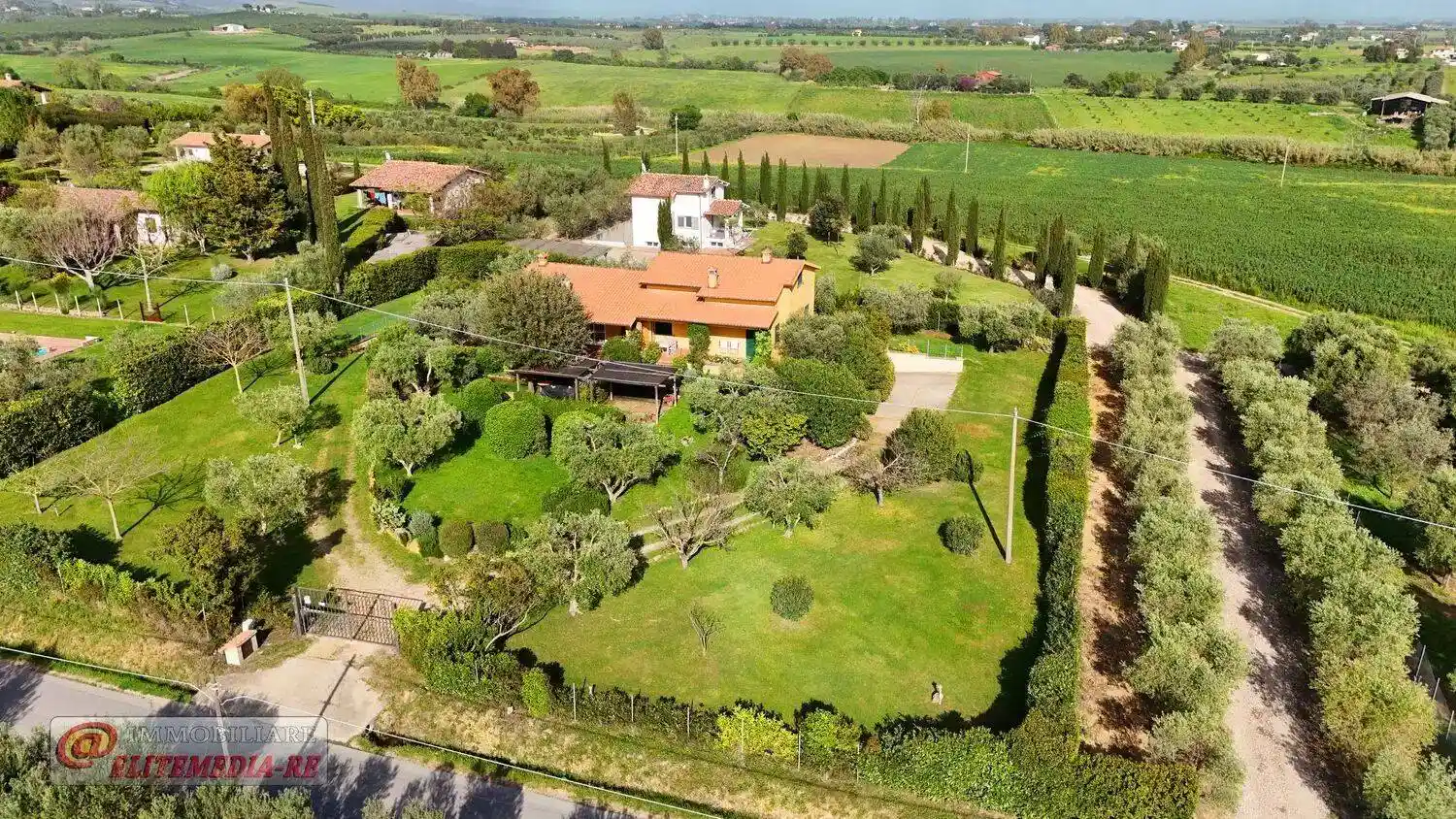 Villa in vendita a Montalto di Castro