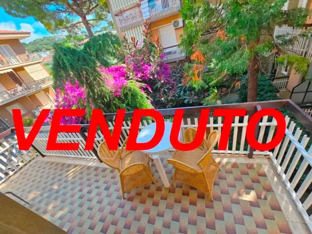 Appartamento in vendita a Diano Marina