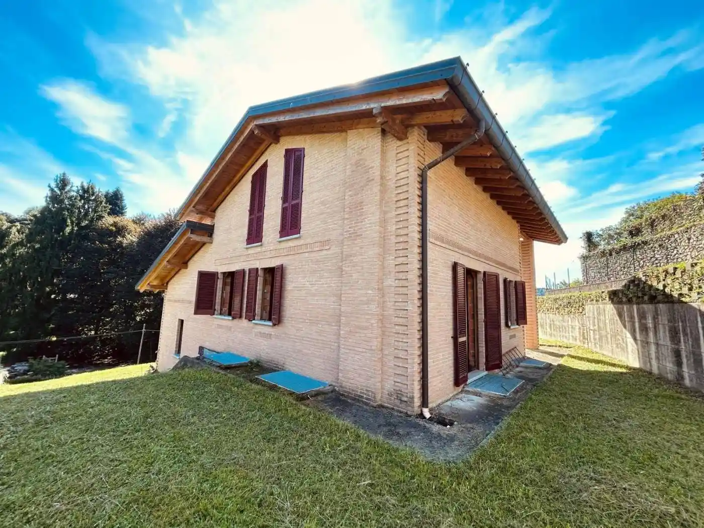 Villa in vendita a Cantello