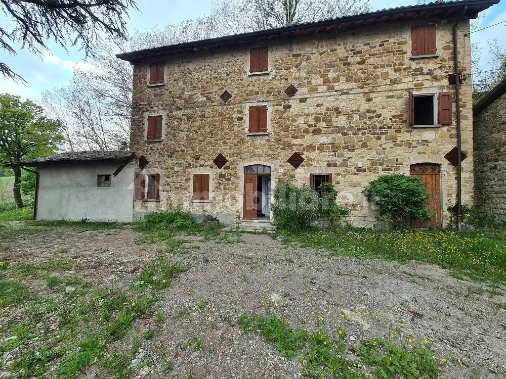 Rustico - Casale in vendita a Viano