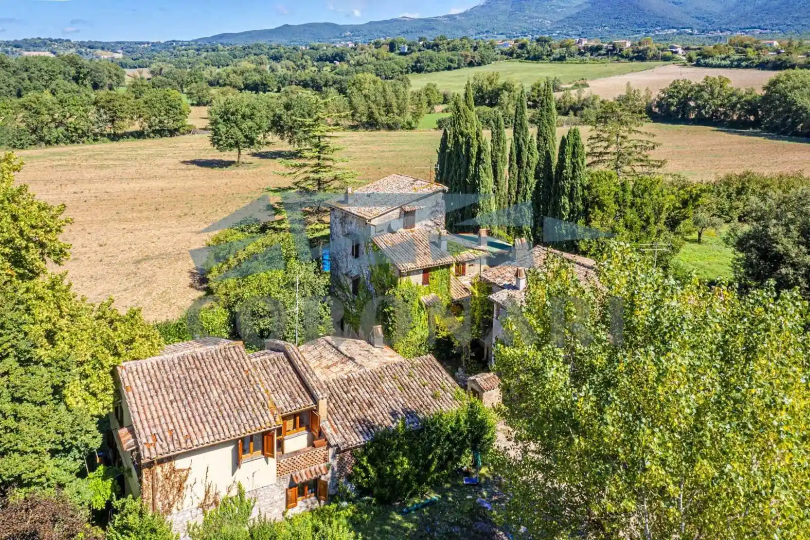Rustico - Casale in vendita a Massa Martana