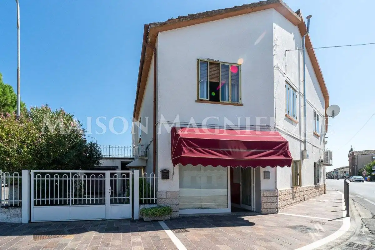 Casa indipendente in vendita a Mesola