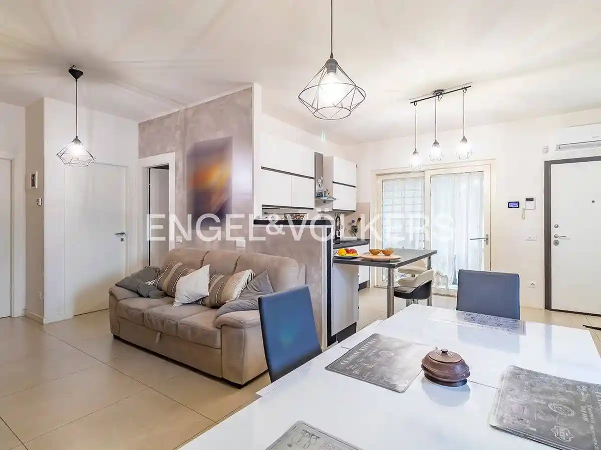 Villa in vendita a Guidonia Montecelio